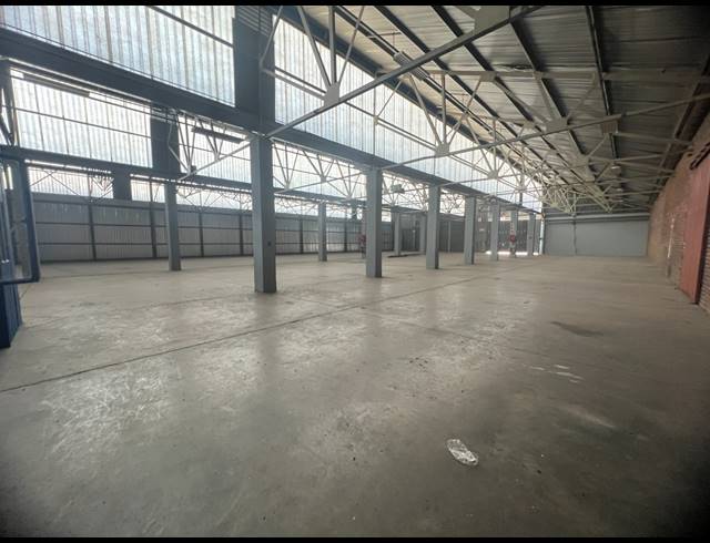 1,599M² WAREHOUSE TO LET IN ALRODE